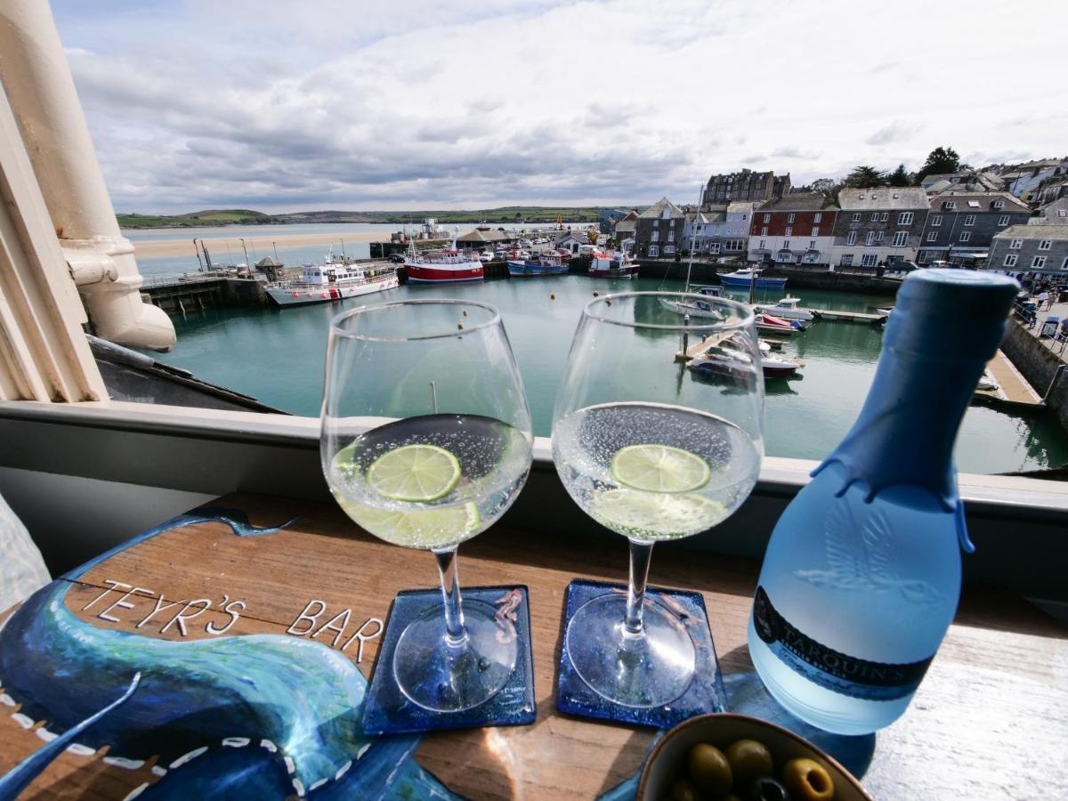 Padstow Escapes - Teyr Luxury Penthouse Apartment ภายนอก รูปภาพ