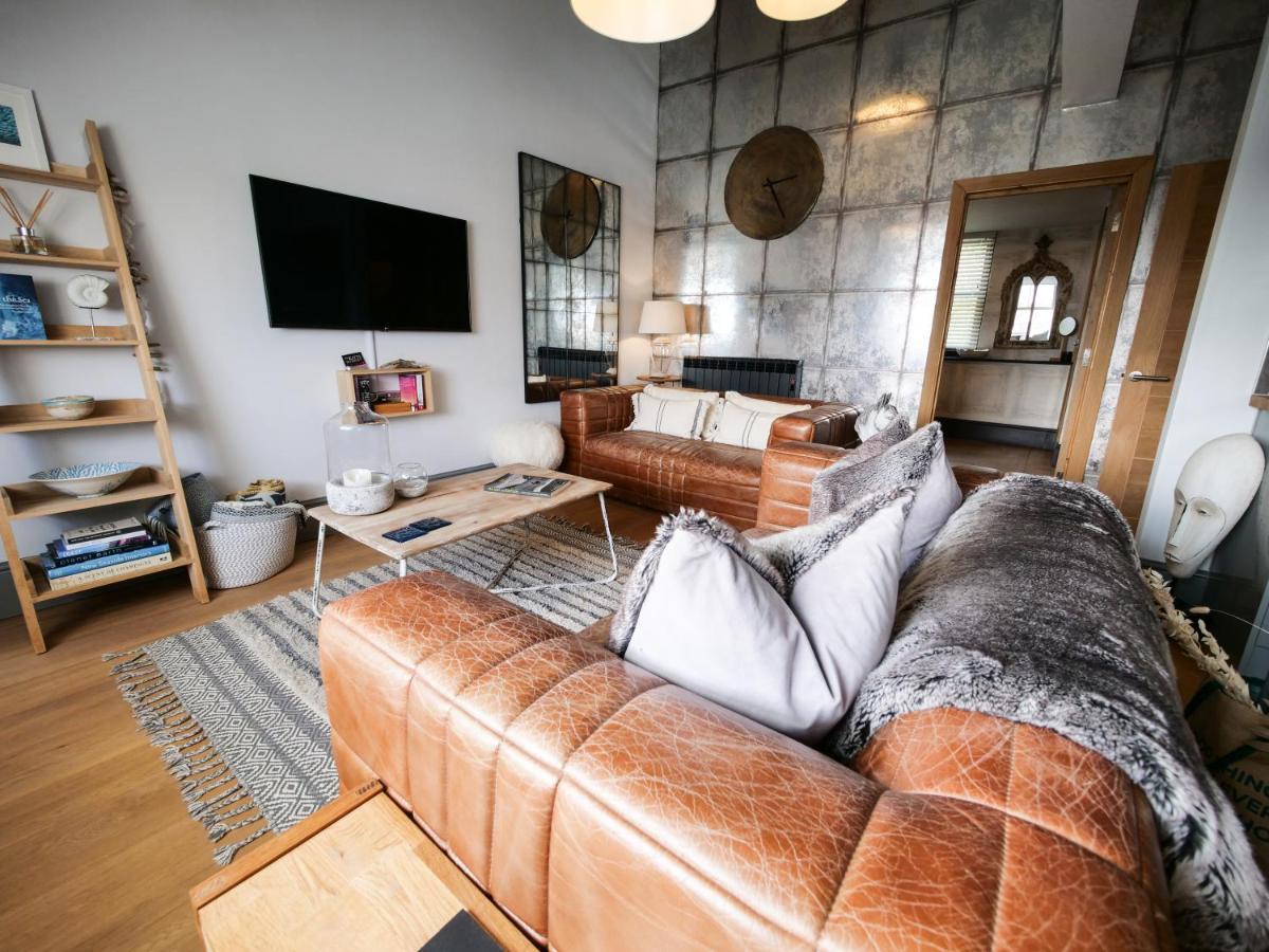 Padstow Escapes - Teyr Luxury Penthouse Apartment ภายนอก รูปภาพ